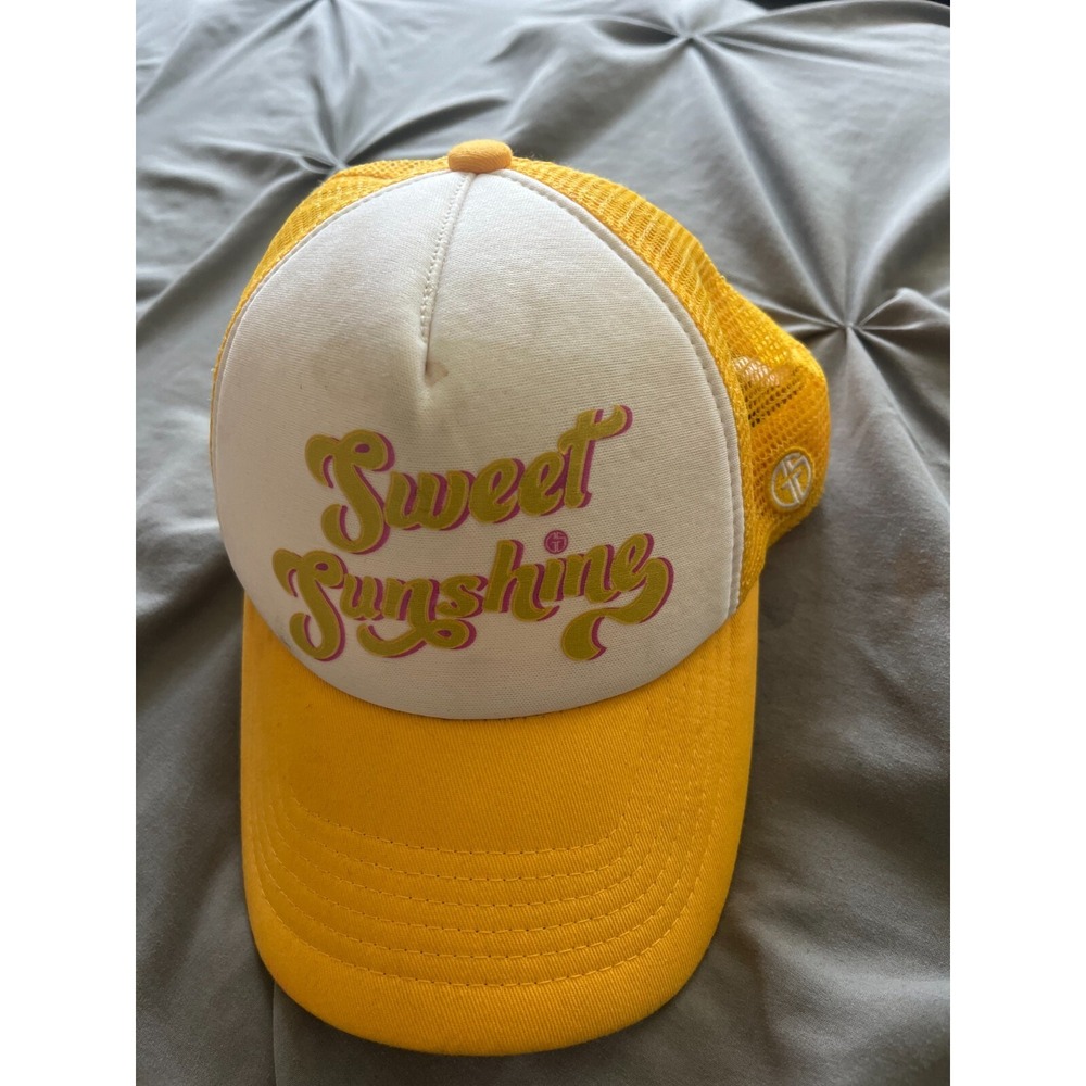 Sweet Sunshine Mesh‎ Snapback Trucker Hat Bright Yellow